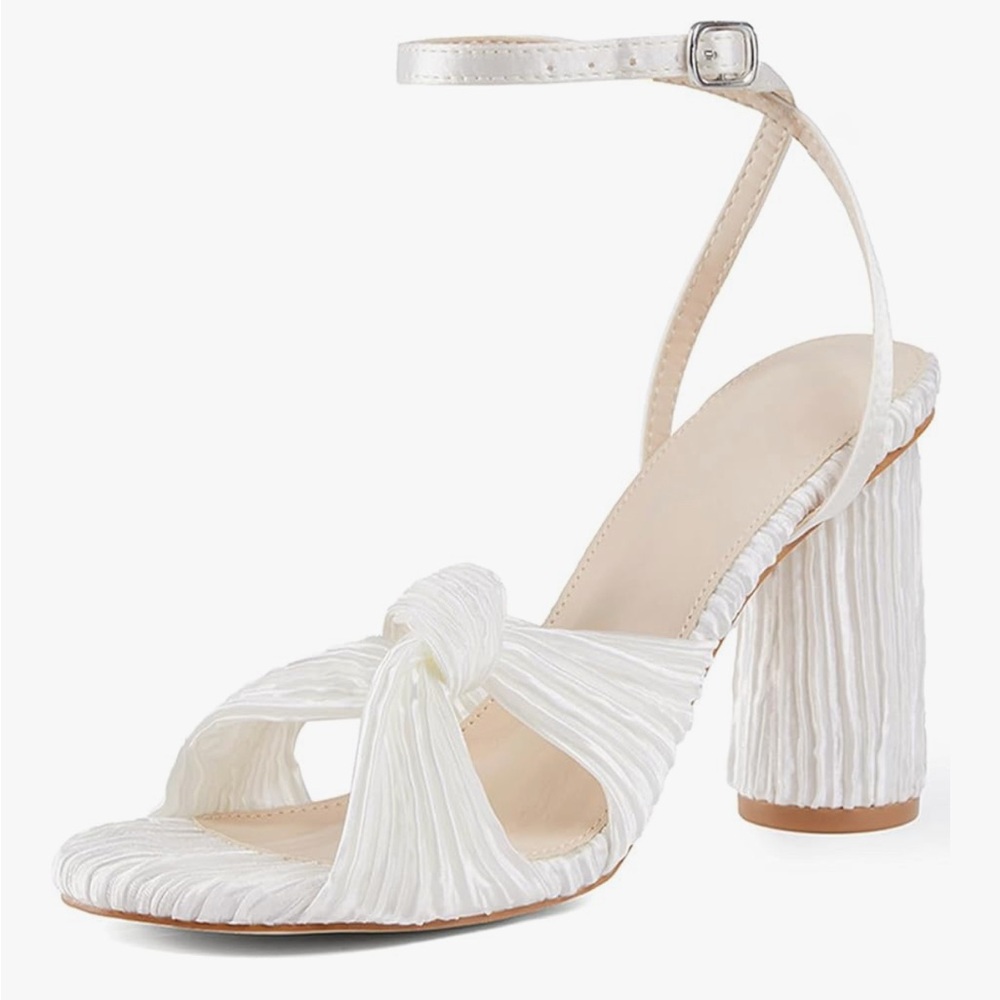 Ivory/White satin ruched heel